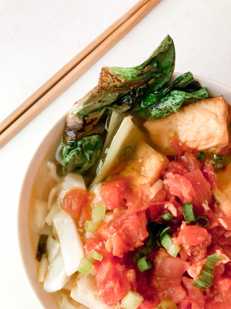 vegan Chinese rice noodle soup