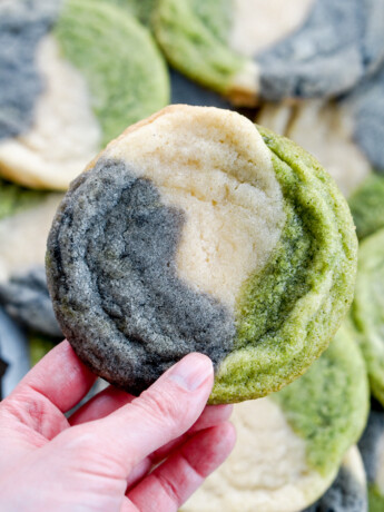matcha black sesame neapolitan cookies