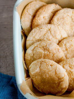 closeup of yuzu cookies in a blue ceramic dish