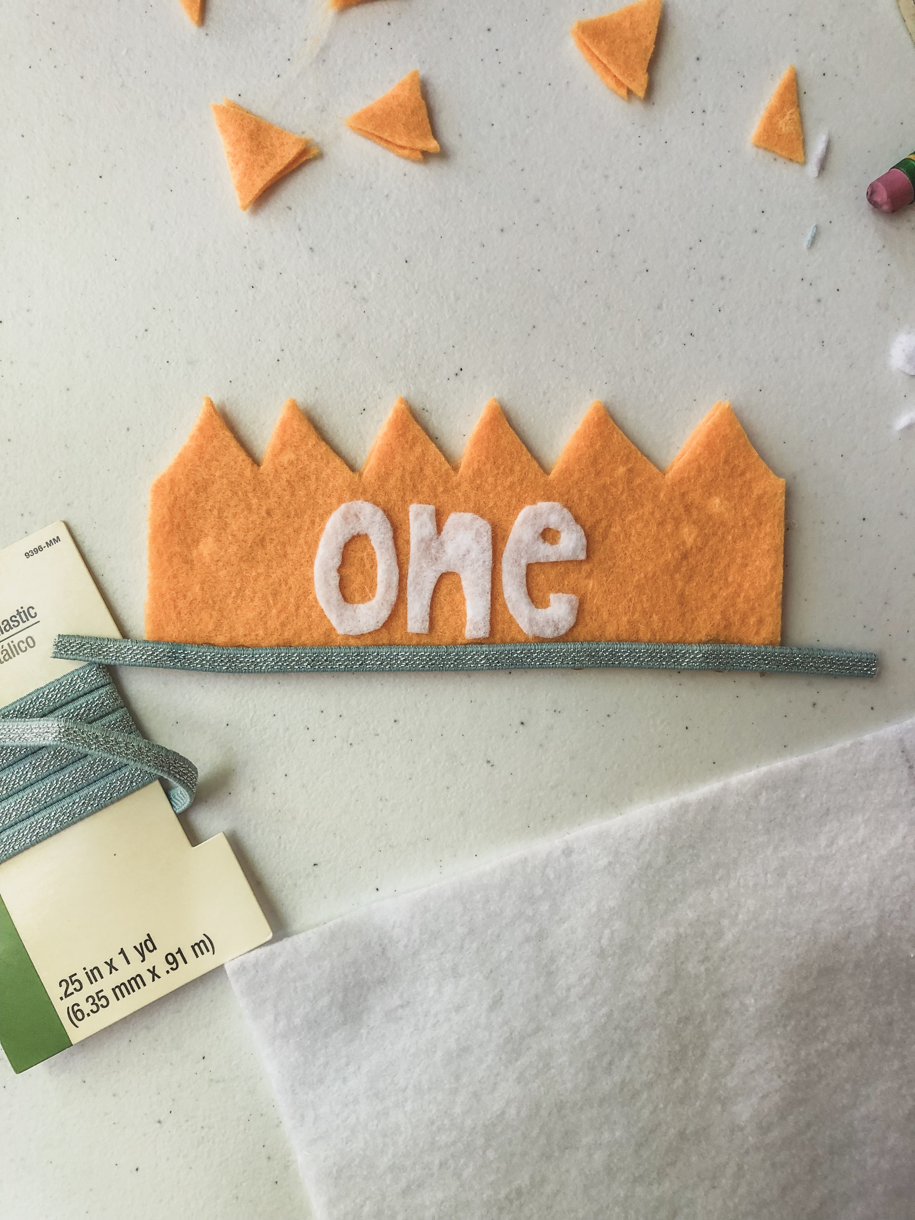 felt crown diy with ribbon