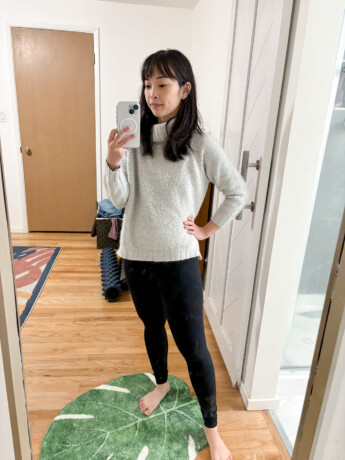 woman wearing alo yoga lined leggings