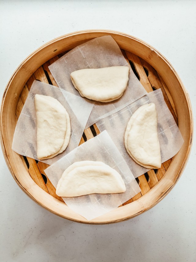 gua bao ready to be steamed