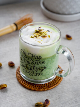 pistachio Matcha 极速赛车168官方网 全程赛果一分钟实时直播 历史号码结果 走势数据预测查询 latte with bamboo whisk in background